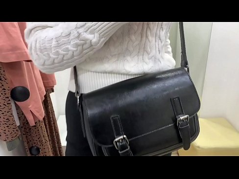 ❤️ Javna masturbacija mlade kujice FeralBerry s dildom u sobi za mjerenje ️❌ Porno u pornografiji hr.virtsextor.ru ❌❤